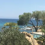 Standing- Face A La Mer! 3 Chambres-piscine Semi Olympique Apartment *