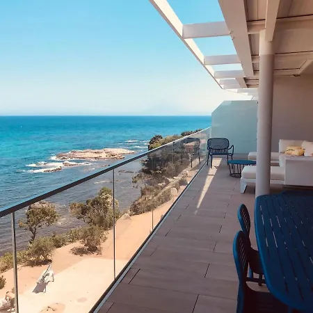 Standing- Face A La Mer! 3 Chambres-piscine Semi Olympique Kamiesch